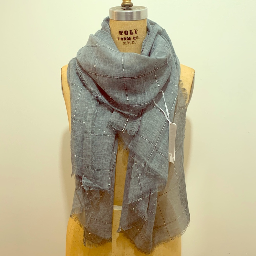Tilo Scarf Grey Metallic/Sequin